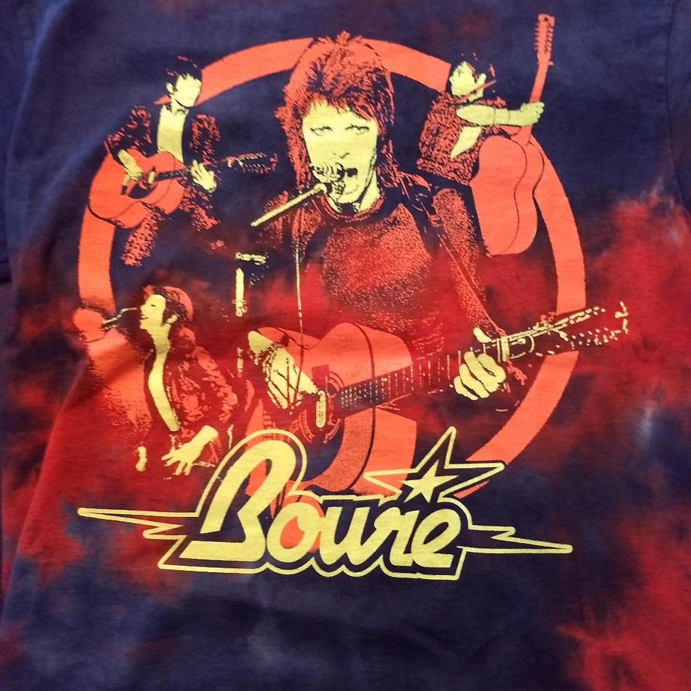 David Bowie tie-dyed t-shirt NWT 🎤🎸🎼 - Picture 1 of 5